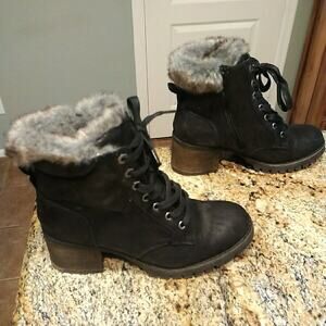 Steve Madden Comfort Faux Fur Trim Lace Up Combat Ankle Boots Bootie Black 9